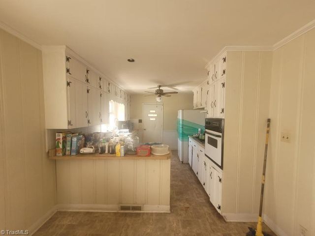 420 Linville Road, Kernersville, NC 27284