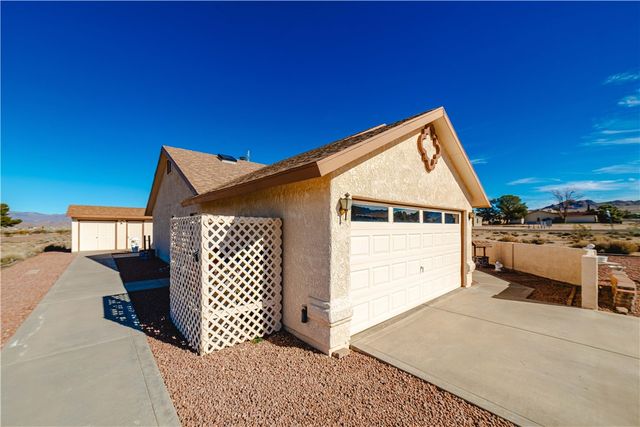 7767 E Oxbow Drive, Kingman, AZ 86401