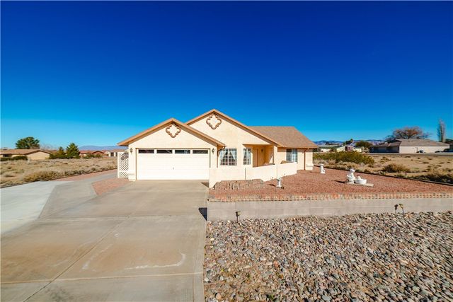 7767 E Oxbow Drive, Kingman, AZ 86401
