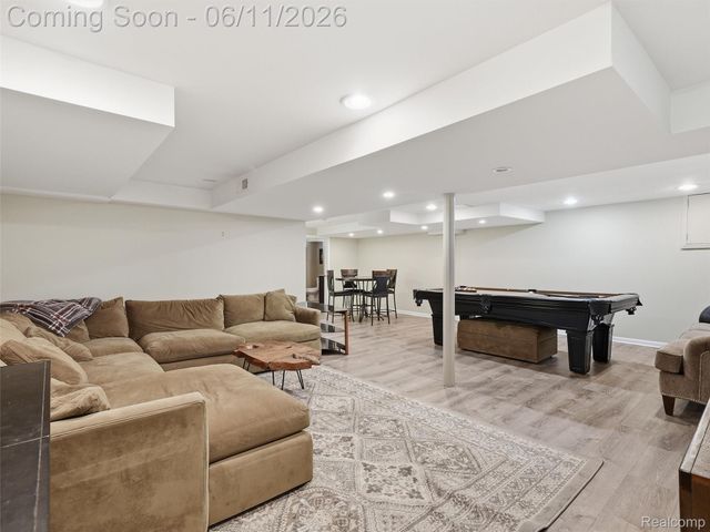 4133 Berkshire Road, Royal Oak, MI 48073