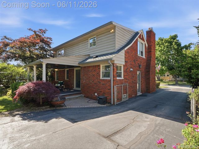 4133 Berkshire Road, Royal Oak, MI 48073