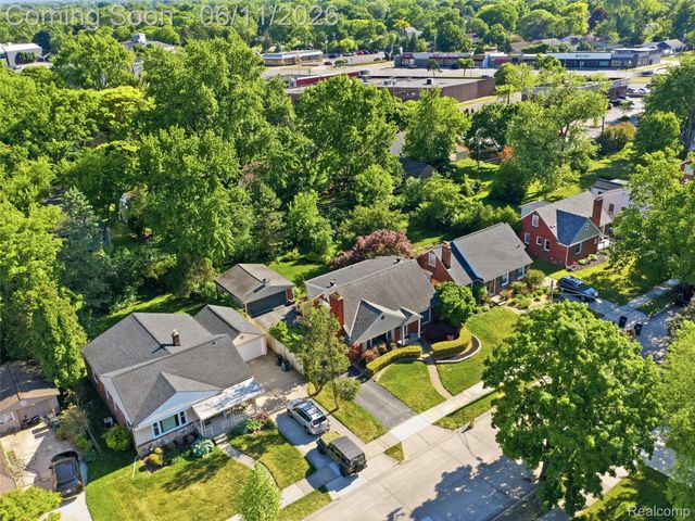 4133 Berkshire Road, Royal Oak, MI 48073