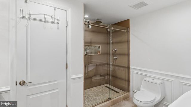11057 POWDER HORN DR, Rockville, MD 20854