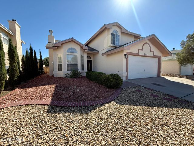 7404 LUZ DE LUMBRE Avenue, El Paso, TX 79912