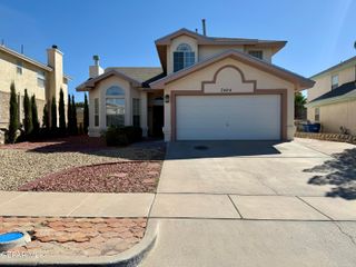 7404 LUZ DE LUMBRE Avenue, El Paso, TX 79912
