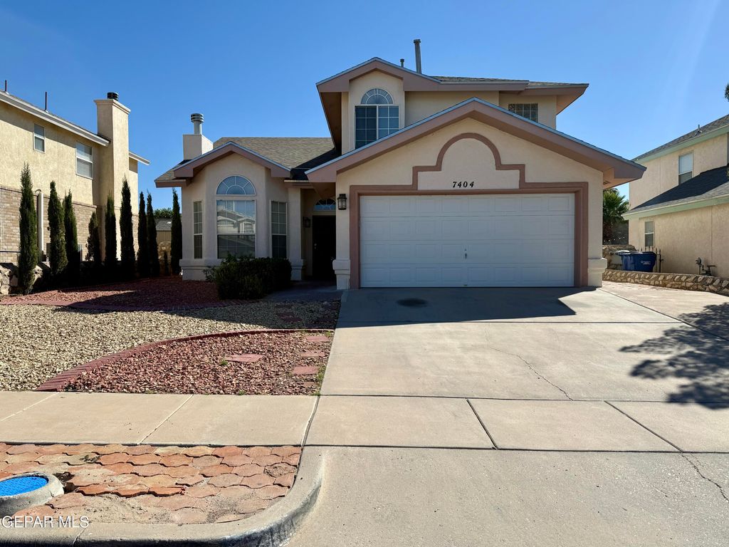 7404 LUZ DE LUMBRE Avenue, El Paso, TX 79912