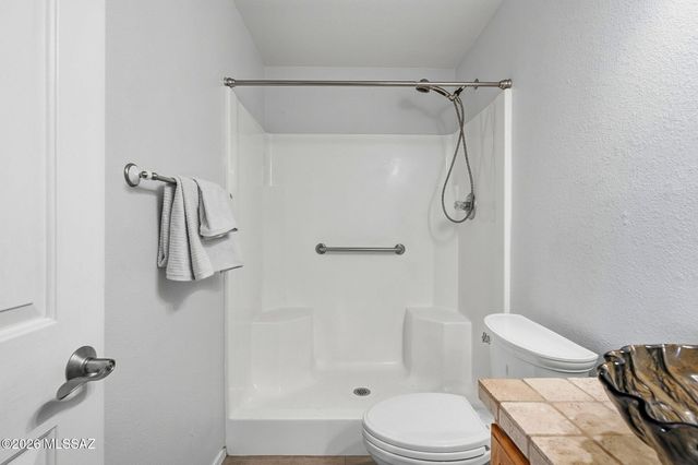 3752 S Fighting Falcon Drive, Tucson, AZ 85730