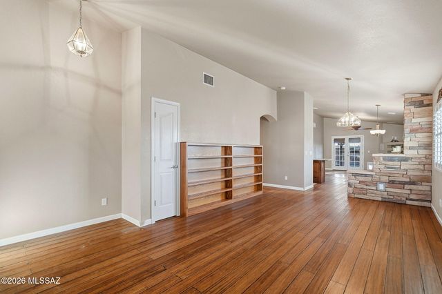 3752 S Fighting Falcon Drive, Tucson, AZ 85730