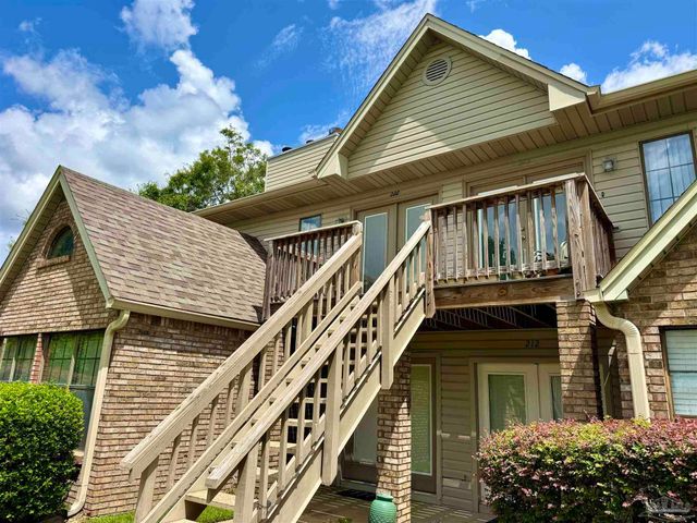7150 Plantation Rd 222, Pensacola, FL 32504
