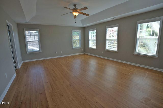 100 Oakmoss Trail, Holly Springs, NC 27540