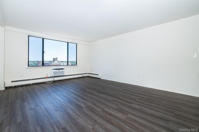 7 Lake Street 4-G, White Plains, NY 10603
