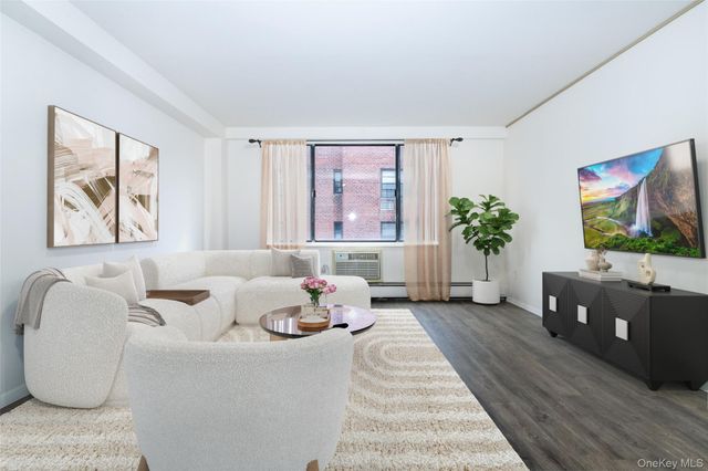 7 Lake Street 4-G, White Plains, NY 10603
