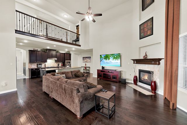 3925 Martha Avenue, Sachse, TX 75048