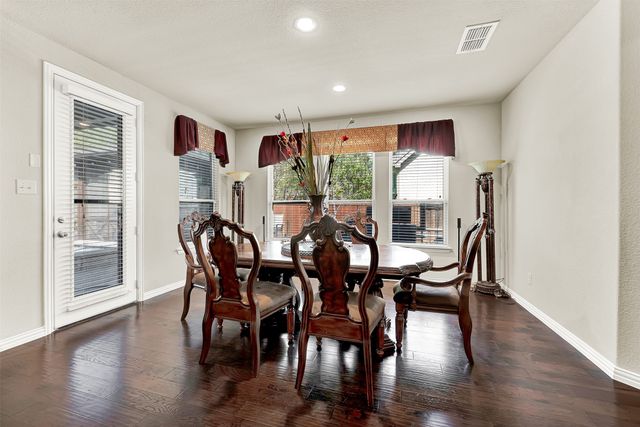 3925 Martha Avenue, Sachse, TX 75048