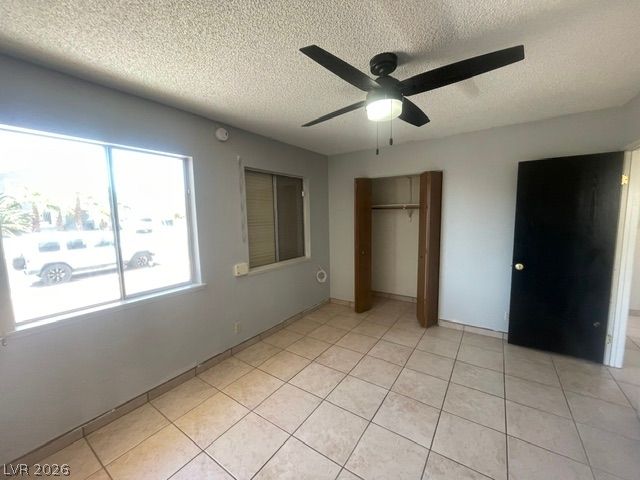 7016 Hurricane Way A, Las Vegas, NV 89145