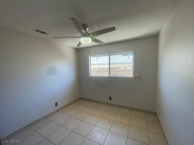 7016 Hurricane Way A, Las Vegas, NV 89145