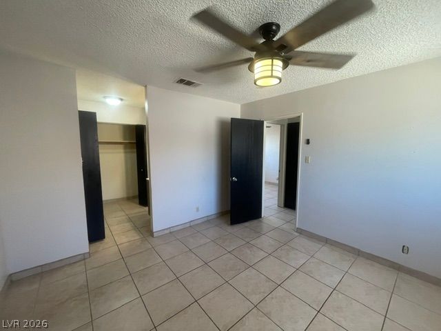 7016 Hurricane Way A, Las Vegas, NV 89145