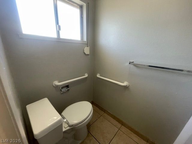 7016 Hurricane Way A, Las Vegas, NV 89145