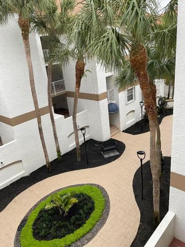 7370 Orangewood Lane 303, Boca Raton, FL 33433