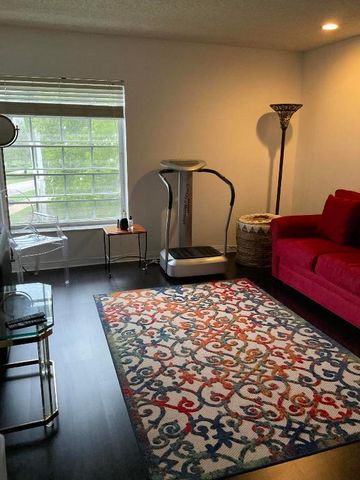 7370 Orangewood Lane 303, Boca Raton, FL 33433