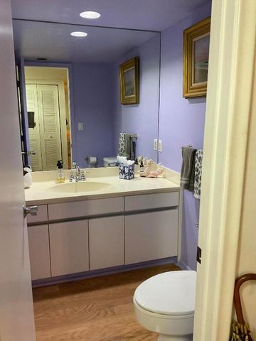 7370 Orangewood Lane 303, Boca Raton, FL 33433