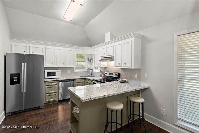 559 Spring Hill Drive, Madison, MS 39110