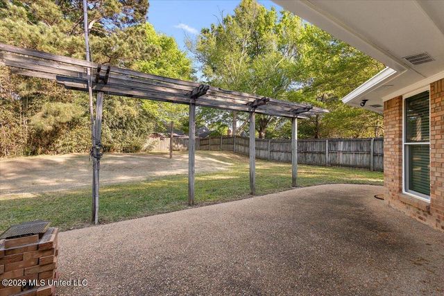 559 Spring Hill Drive, Madison, MS 39110