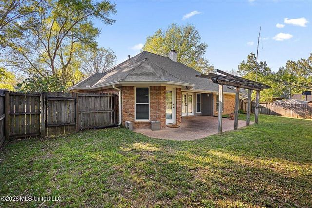 559 Spring Hill Drive, Madison, MS 39110