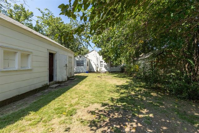 2304 SW Binkley Street, Oklahoma City, OK 73119