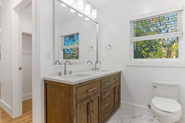 1832 Old Lynwood Circle, Lancaster, SC 29720