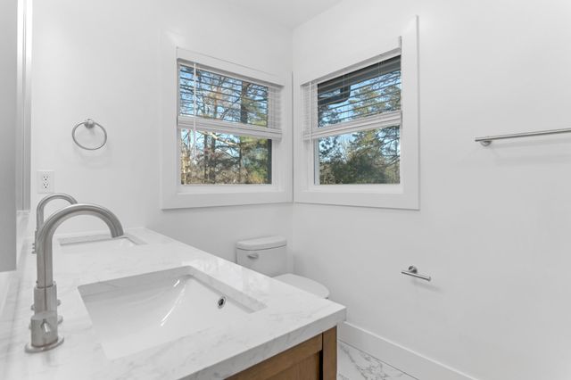 1832 Old Lynwood Circle, Lancaster, SC 29720