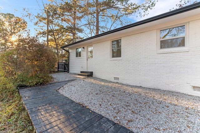 1832 Old Lynwood Circle, Lancaster, SC 29720