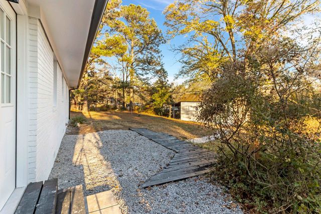 1832 Old Lynwood Circle, Lancaster, SC 29720