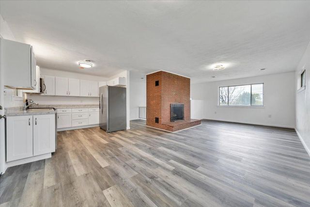 3619 Lilac AVE, Roanoke, VA 24017