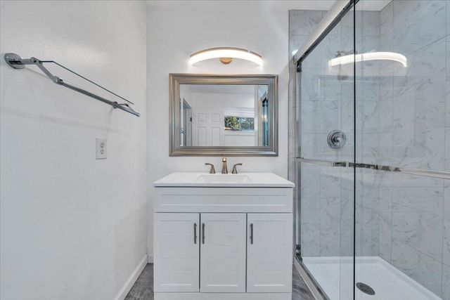 3619 Lilac AVE, Roanoke, VA 24017