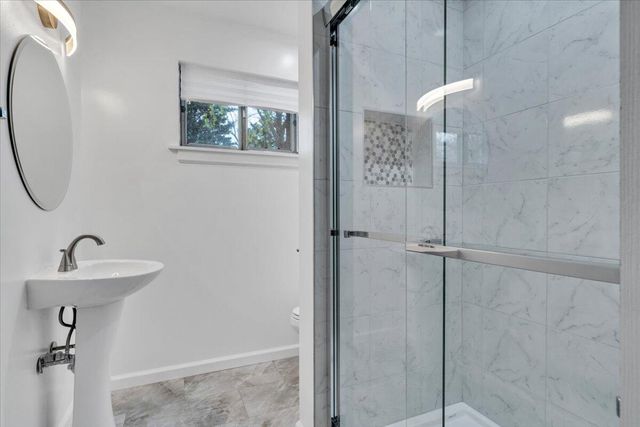 3619 Lilac AVE, Roanoke, VA 24017