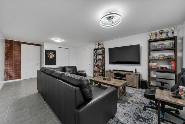 3619 Lilac AVE, Roanoke, VA 24017