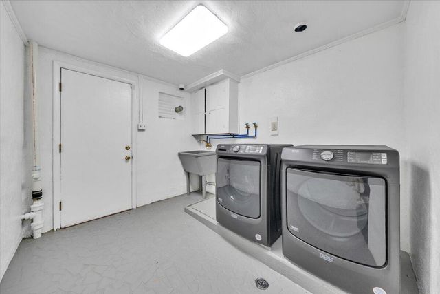 3619 Lilac AVE, Roanoke, VA 24017