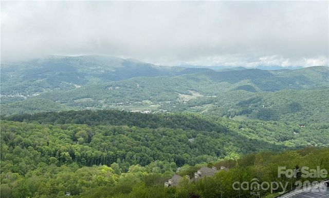 303 Sugar Top Drive 2811, Sugar Mountain, NC 28604