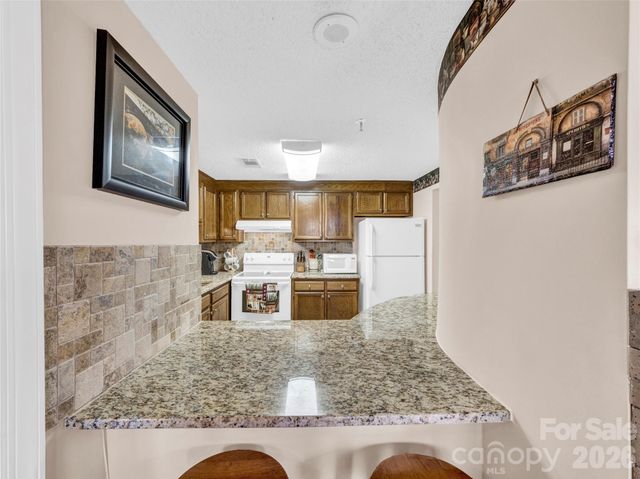 303 Sugar Top Drive 2811, Sugar Mountain, NC 28604