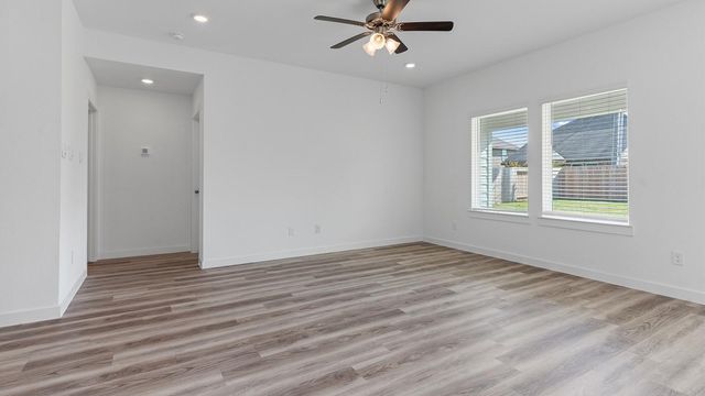 9110 Sunset Marina Way, Iowa Colony, TX 77583