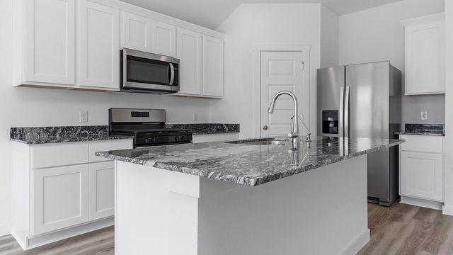 9110 Sunset Marina Way, Iowa Colony, TX 77583