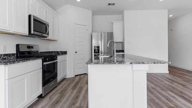 9110 Sunset Marina Way, Iowa Colony, TX 77583