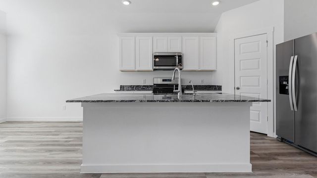 9110 Sunset Marina Way, Iowa Colony, TX 77583