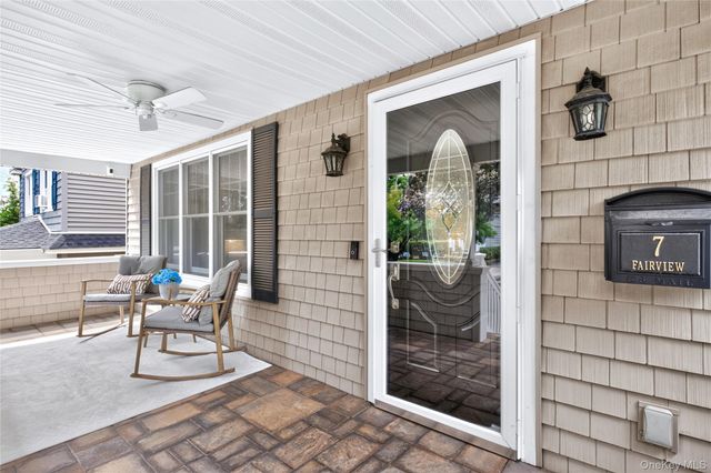 7 Fairview Avenue, Port Washington, NY 11050