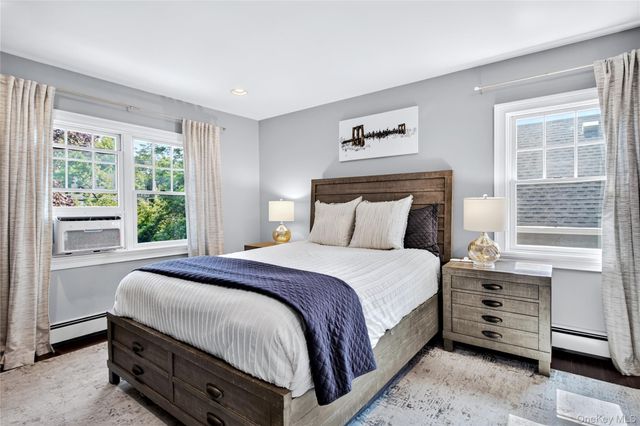 7 Fairview Avenue, Port Washington, NY 11050