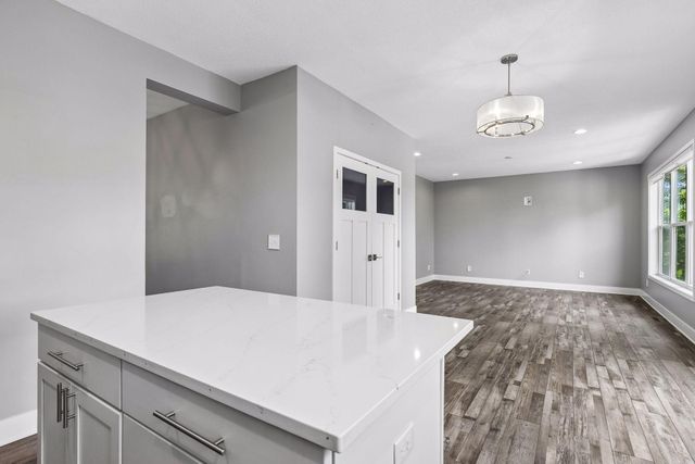 1830 Penstemon Lane, Shakopee, MN 55379