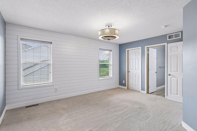 1830 Penstemon Lane, Shakopee, MN 55379