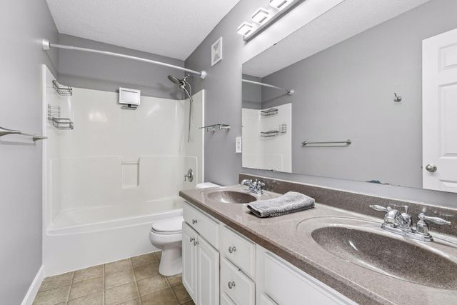 1830 Penstemon Lane, Shakopee, MN 55379