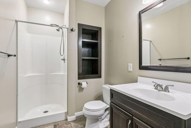 1830 Penstemon Lane, Shakopee, MN 55379
